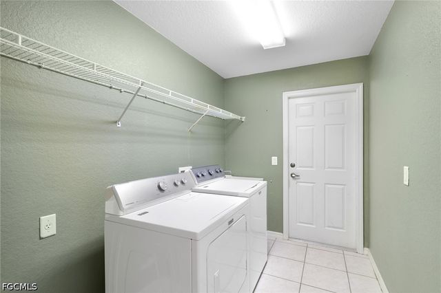20710 Groveline CT, Estero, FL 33928
