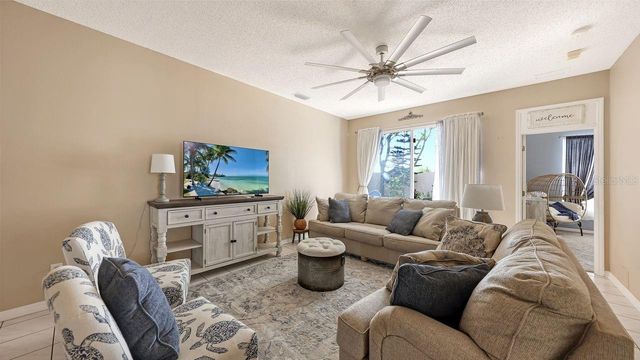 356 FAREHAM DRIVE, Venice, FL 34293