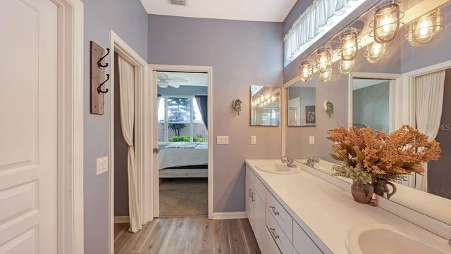 356 FAREHAM DRIVE, Venice, FL 34293