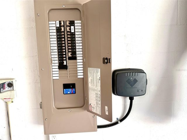 356 FAREHAM DRIVE, Venice, FL 34293