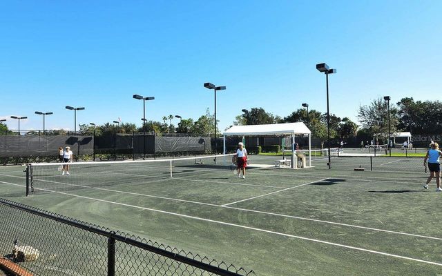 356 FAREHAM DRIVE, Venice, FL 34293