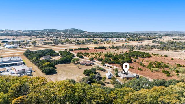 50710 B Interstate 10 W, Comfort, TX 78006