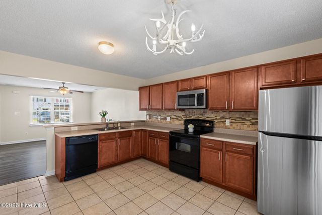 2006 Grandeur Avenue, Jacksonville, NC 28546