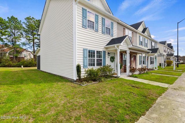 2006 Grandeur Avenue, Jacksonville, NC 28546