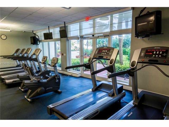 3001 S Ocean Dr 703, Hollywood, FL 33019