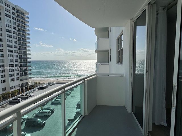 3001 S Ocean Dr 703, Hollywood, FL 33019
