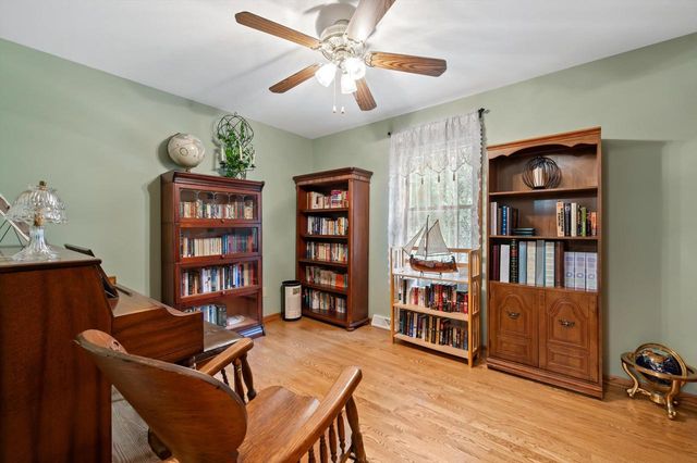 990 S Springdale ROAD, Waukesha, WI 53186