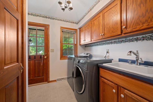 990 S Springdale ROAD, Waukesha, WI 53186