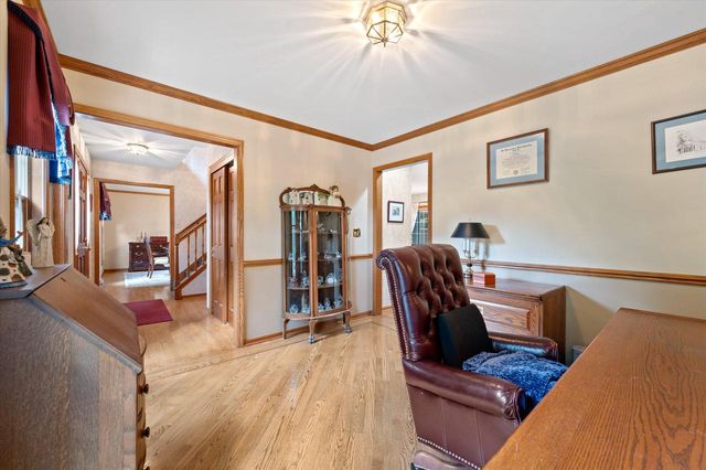 990 S Springdale ROAD, Waukesha, WI 53186