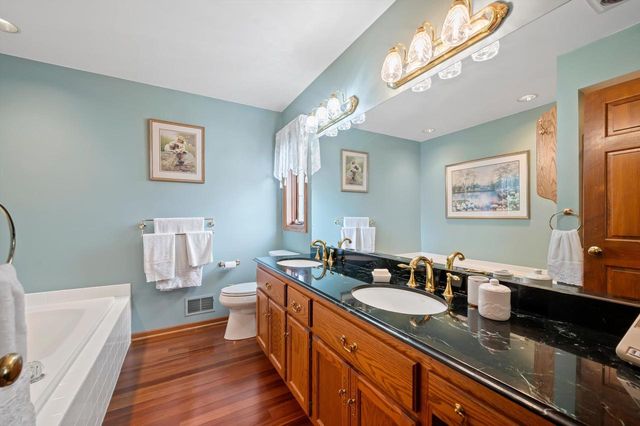 990 S Springdale ROAD, Waukesha, WI 53186