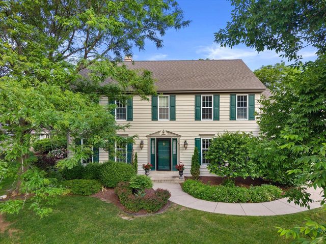 990 S Springdale ROAD, Waukesha, WI 53186