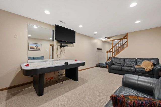 990 S Springdale ROAD, Waukesha, WI 53186