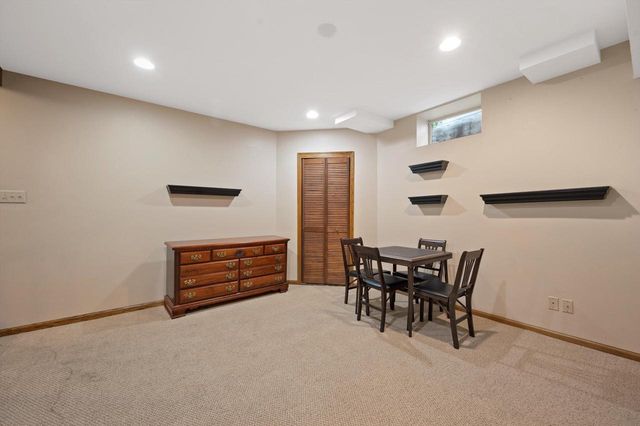 990 S Springdale ROAD, Waukesha, WI 53186