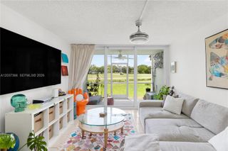9495 Evergreen Place 103, Davie, FL 33324