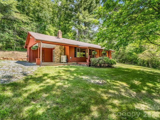 1395 Tillery Branch Road, Marshall, NC 28753