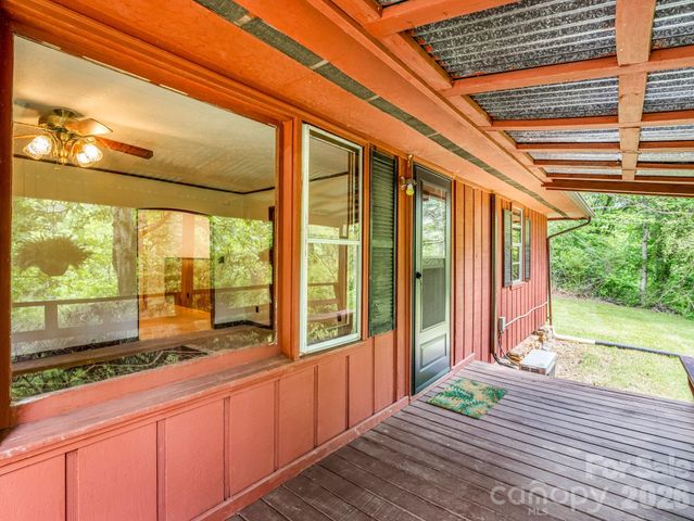 1395 Tillery Branch Road, Marshall, NC 28753