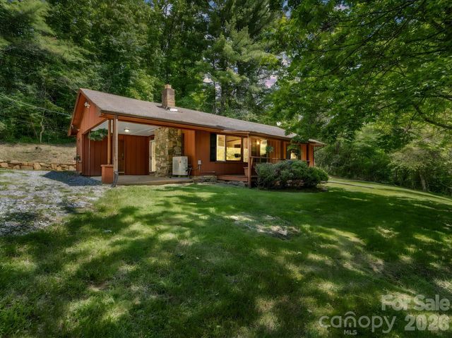 1395 Tillery Branch Road, Marshall, NC 28753
