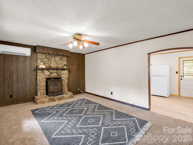 1395 Tillery Branch Road, Marshall, NC 28753