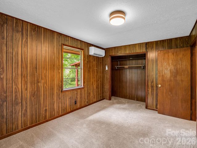 1395 Tillery Branch Road, Marshall, NC 28753