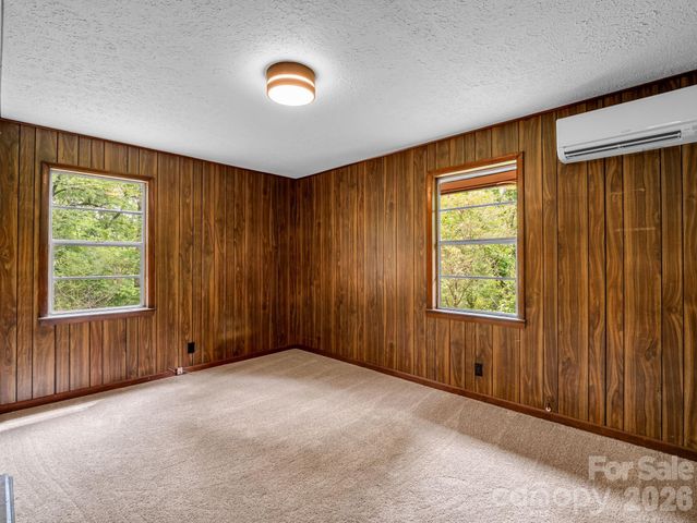 1395 Tillery Branch Road, Marshall, NC 28753