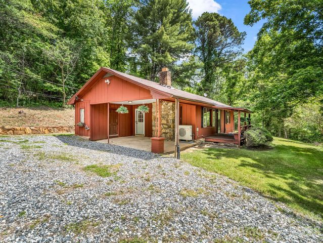 1395 Tillery Branch Road, Marshall, NC 28753