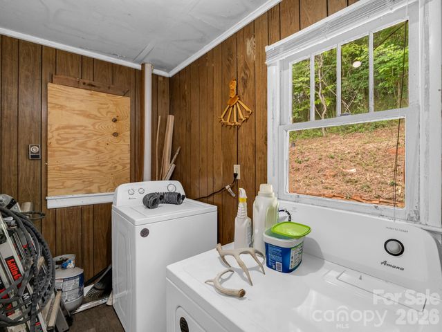 1395 Tillery Branch Road, Marshall, NC 28753