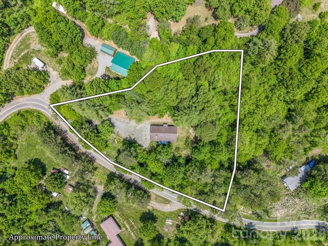 1395 Tillery Branch Road, Marshall, NC 28753