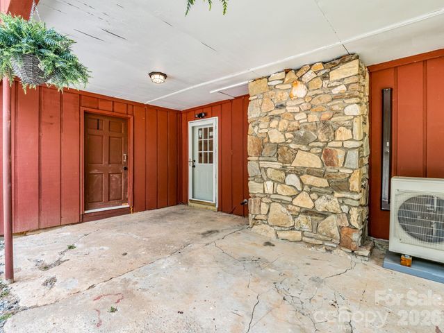 1395 Tillery Branch Road, Marshall, NC 28753
