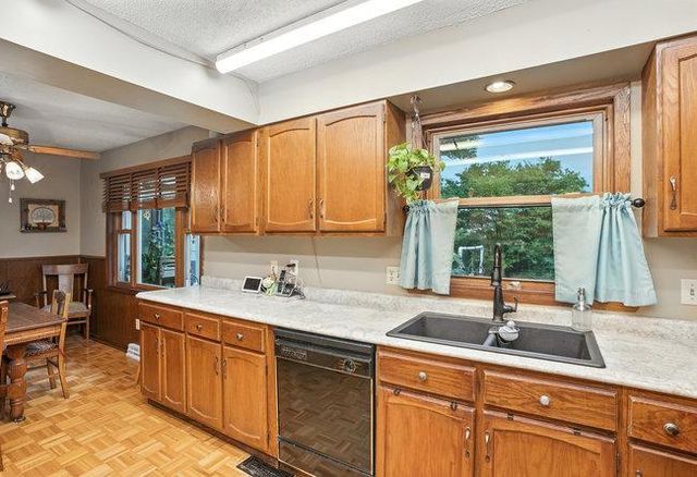 9320 Elmore Ave, Lonsdale, MN 55046