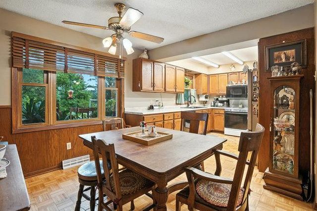 9320 Elmore Ave, Lonsdale, MN 55046