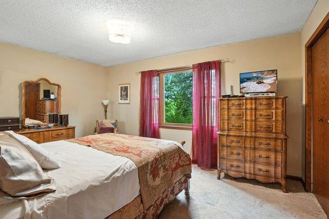 9320 Elmore Ave, Lonsdale, MN 55046