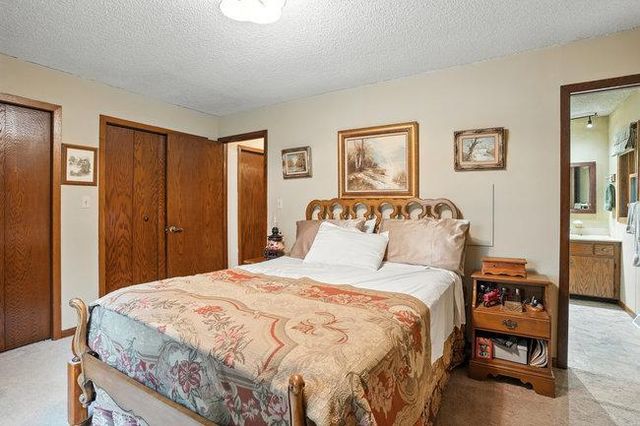 9320 Elmore Ave, Lonsdale, MN 55046