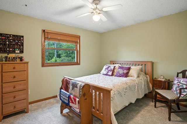 9320 Elmore Ave, Lonsdale, MN 55046