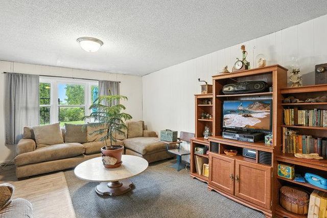 9320 Elmore Ave, Lonsdale, MN 55046