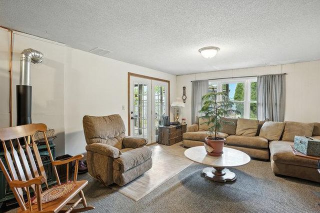 9320 Elmore Ave, Lonsdale, MN 55046