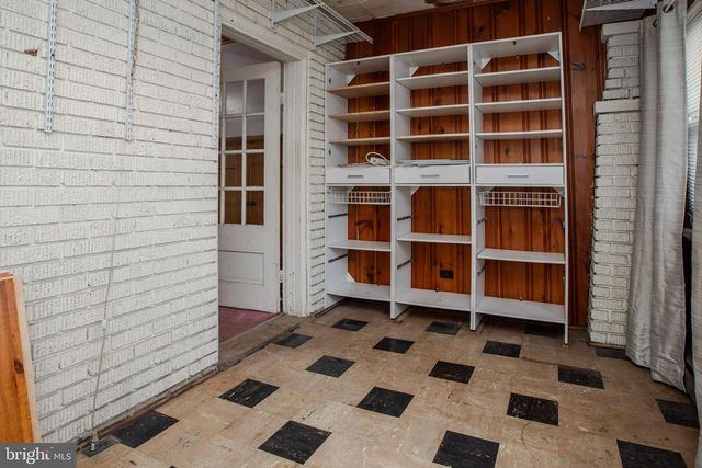 1530 RIVERSIDE DR, Trenton, NJ 08618