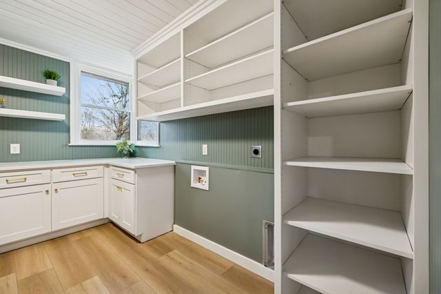 2224 Crestline Dr, Nashville, TN 37214