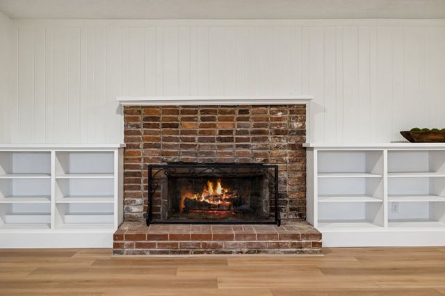 2224 Crestline Dr, Nashville, TN 37214