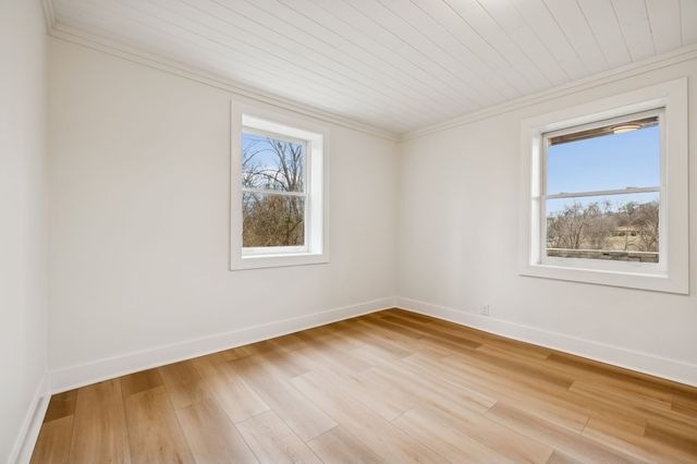 2224 Crestline Dr, Nashville, TN 37214