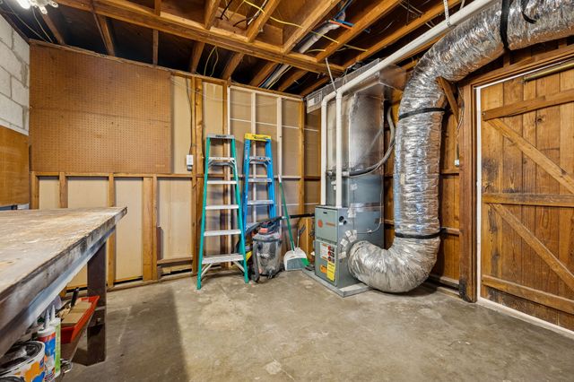 2224 Crestline Dr, Nashville, TN 37214