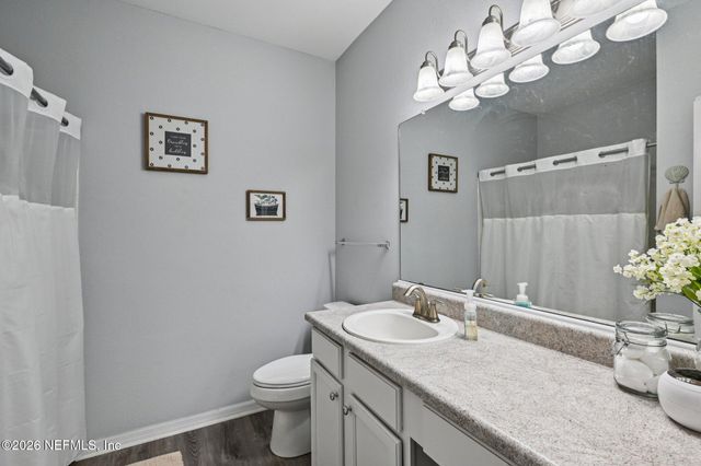 7800 POINT MEADOWS Drive 322, Jacksonville, FL 32256