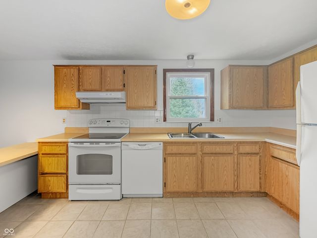 819 Bremerton Drive, Indianapolis, IN 46229