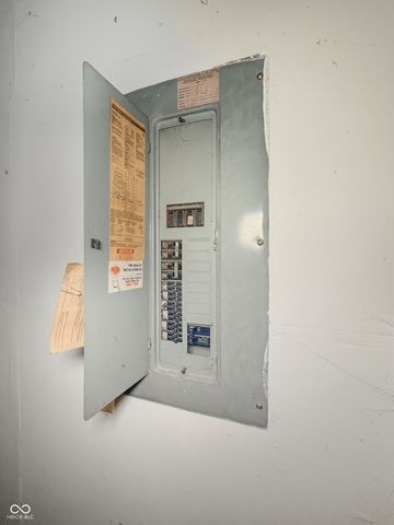 819 Bremerton Drive, Indianapolis, IN 46229