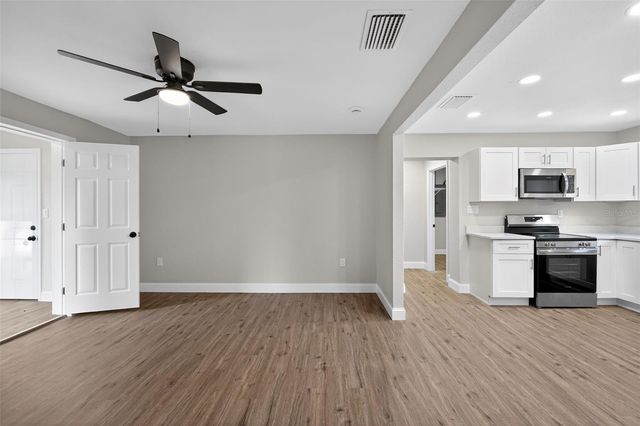 305 HENNESSEE STREET, Lakeland, FL 33805