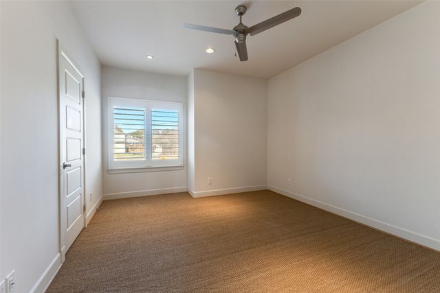 6734 Williamson Road, Dallas, TX 75214