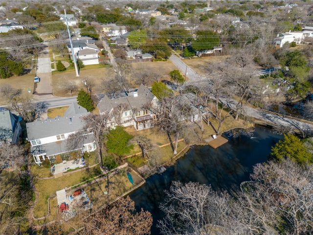 6734 Williamson Road, Dallas, TX 75214