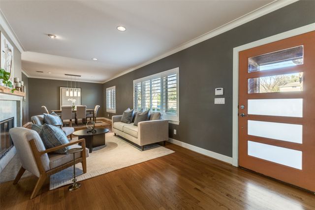 6734 Williamson Road, Dallas, TX 75214