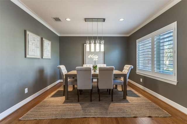 6734 Williamson Road, Dallas, TX 75214