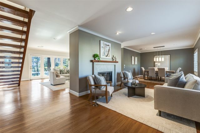 6734 Williamson Road, Dallas, TX 75214