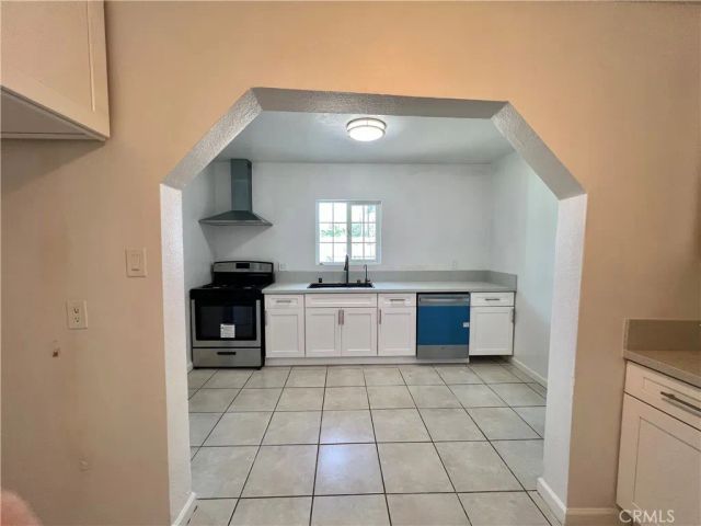 2527 W Third Avenue, San Bernardino, CA 92407